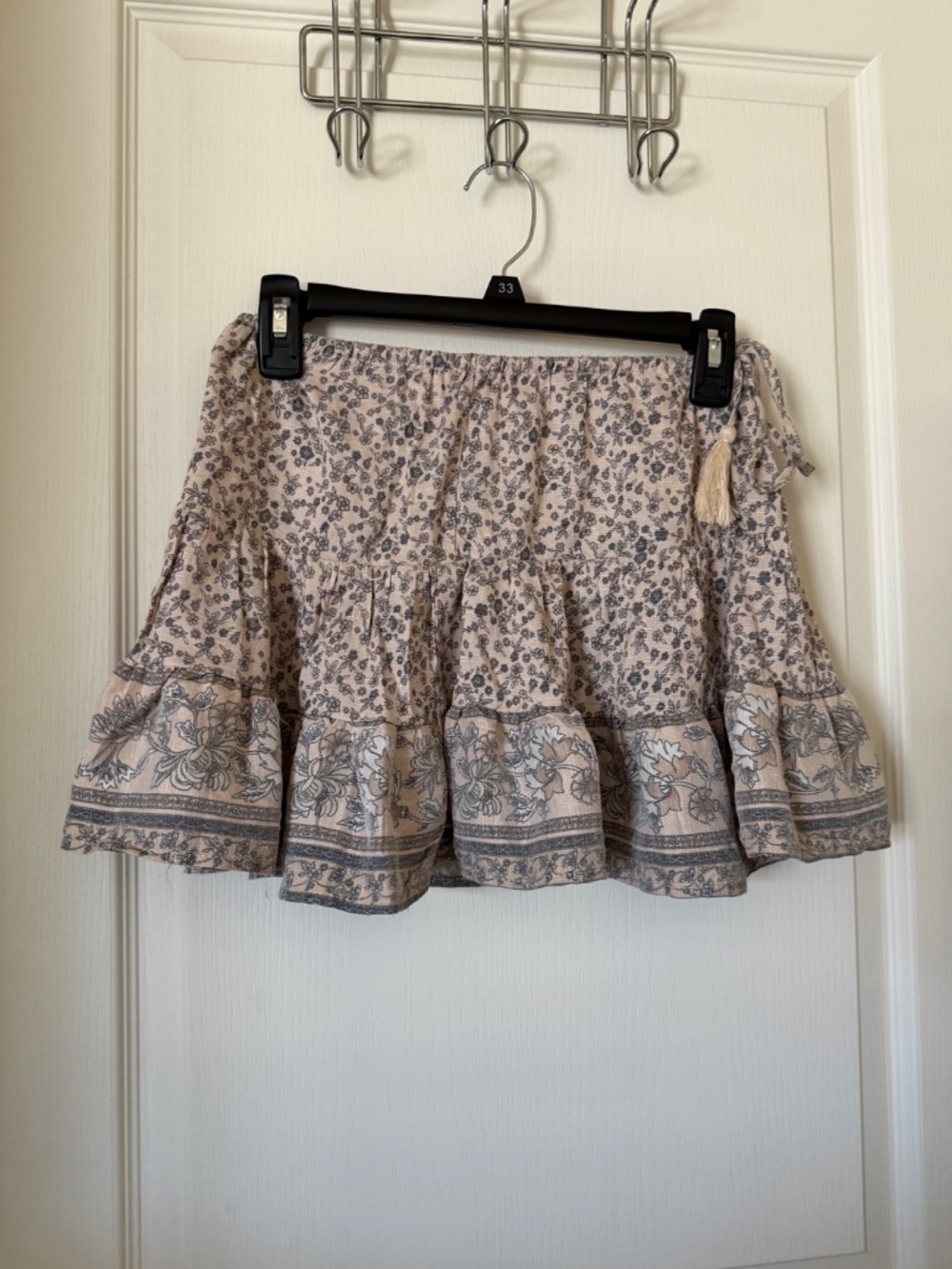 Mini Skirt - Picture 2 of 3